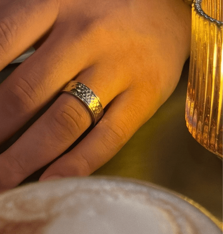 Hammered Open Ring - Viennajewel